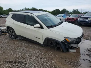 2017 Jeep Compass Latitude с VIN 3C4NJDBB3HT667670, выставлен на аукционе Copart как лот 59701245 с пробегом 118 331 миль миль и Списание • Salvage title. История ставок и продаж доступна на DreamBid. Изображение 4.
