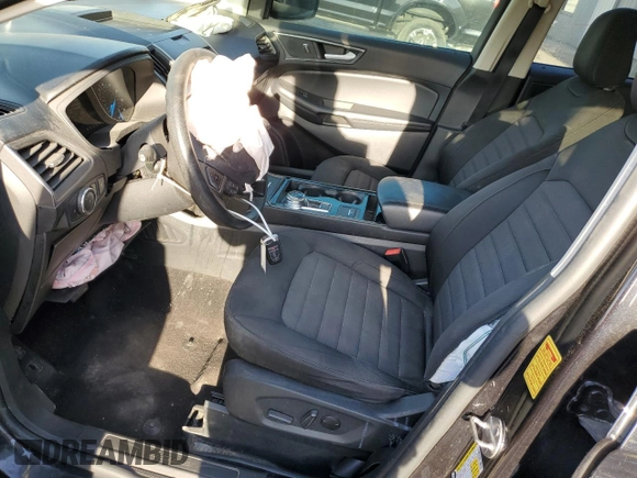 2020 Ford Edge SE z VIN 2FMPK3G91LBA42481, wystawiony jako Copart lot #50135885 z przebiegiem 104 656 mil mil oraz Nie do naprawy • Non repairable. Historia ofert i sprzedaży dostępna na DreamBid. Obrazek 7.