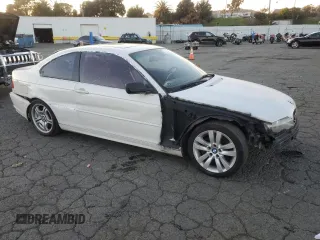 2001 BMW 3 Series 330Ci with VIN WBABN53451JU36194, listed as a Copart auction lot 42038005 with 159,293 mi miles and Salvage Title. Bid and sale history available at carsss.com. Image 4.