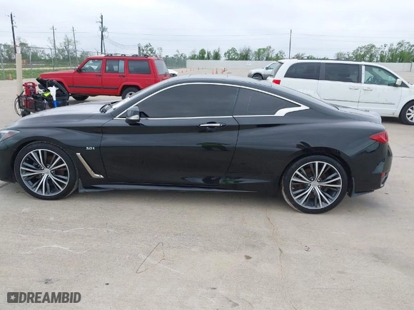 2018 Infiniti Q60 3.0t LUXE with VIN JN1EV7EK7JM342648, listed as a IAAI auction lot 41931943 with 102,290 mi miles. Bid and sale history available at carsss.com. Image 13.