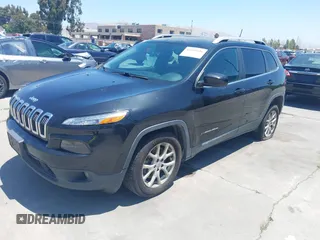 2016 Jeep Cherokee Latitude with VIN 1C4PJLCS8GW260180, listed as a IAAI auction lot 42649326 with 207,732 mi miles and . Bid and sale history available at DreamBid. Image 17.
