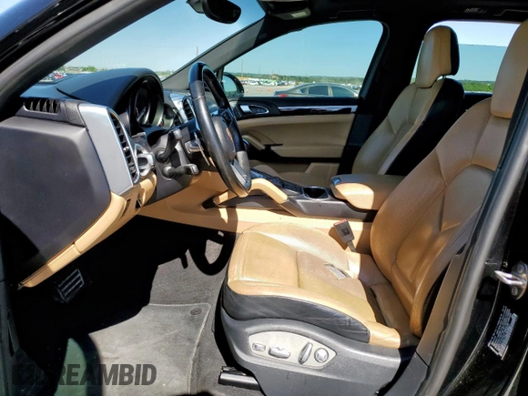 2016 Porsche Cayenne with VIN WP1AA2A27GLA08827, listed as a Copart auction lot 53991935 with 131,091 mi miles and Clean Title. Bid and sale history available at carsss.com. Image 7.
