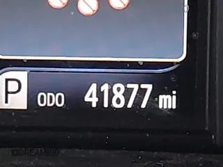 2019 Toyota Sienna XLE Auto Access Seat with VIN 5TDYZ3DC2KS977512, listed as a IAAI auction lot 42437255 with 41,877 mi miles and . Bid and sale history available at DreamBid. Image 15.