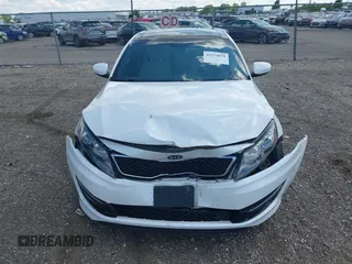 2013 Kia Optima SX z VIN 5XXGR4A61DG218483, wystawiony jako IAAI lot #42274879 z przebiegiem 108 434 mil mil oraz . Historia ofert i sprzedaży dostępna na DreamBid. Obrazek 12.