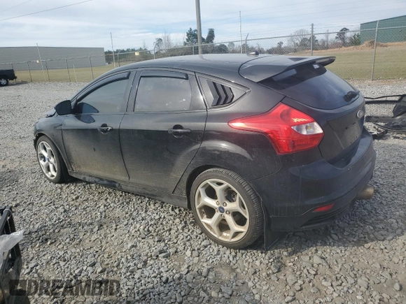 2014 Ford Focus ST with VIN 1FADP3L93EL365213, listed as a Copart auction lot 47104265 with 95,418 mi miles and Salvage Title. Bid and sale history available at carsss.com. Image 2.