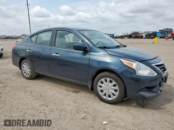 2017 Nissan Versa SV z VIN 3N1CN7AP1HL907280, wystawiony jako Copart lot #59500775 z przebiegiem 95 117 mil mil oraz Szkoda całkowita • Salvage title. Historia ofert i sprzedaży dostępna na DreamBid. Obrazek 4.