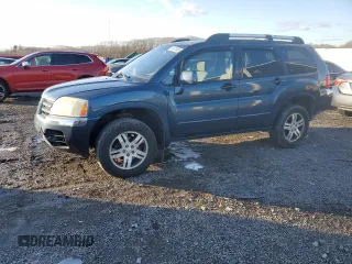 2005 Mitsubishi Endeavor XLS with VIN 4A4MM31S65E008713, listed as a Copart auction lot 44324465 with 127,475 mi miles and Clean Title. Bid and sale history available at carsss.com. Image 1.