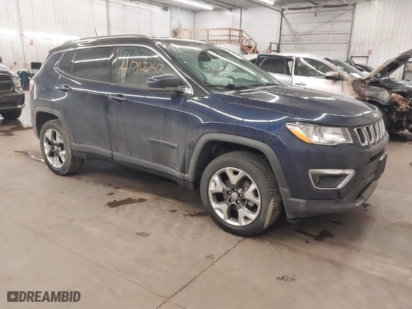 2018 Jeep Compass Limited with VIN 3C4NJDCB5JT180216, listed as a IAAI auction lot 41710247 with 67,282 mi miles. Bid and sale history available at carsss.com. Image 1.