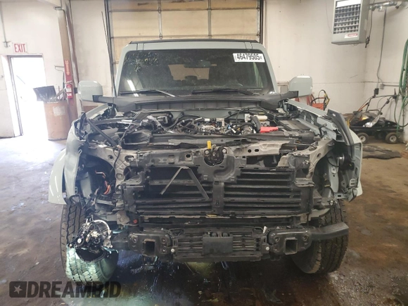 2022 Ford Bronco with VIN 1FMEE5DP1NLB37039, listed as a Copart auction lot 46479505 with 17,494 mi miles and Salvage Title. Bid and sale history available at DreamBid. Image 5.
