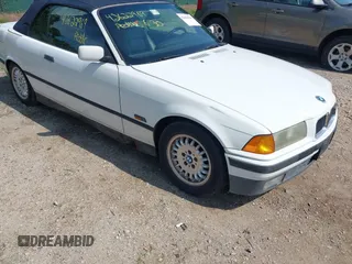 1995 BMW 3 Series с VIN WBABJ5320SJC83061, выставлен на аукционе IAAI как лот 42622969 с пробегом 221 495 миль миль и . История ставок и продаж доступна на DreamBid. Изображение 6.