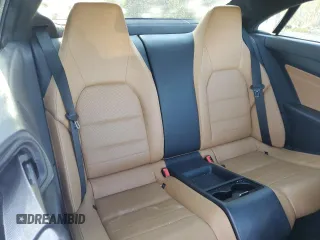 2014 Mercedes-Benz E 350 with VIN WDDKJ8JB7EF253105, listed as a Copart auction lot 54660515 with 189,766 mi miles and Non repairable. Bid and sale history available at DreamBid. Image 10.