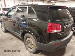 2011 Kia Sorento EX with VIN 5XYKUDA26BG079014, listed as a IAAI auction lot 41636083 with 137,957 mi miles. Bid and sale history available at carsss.com. Image 3.