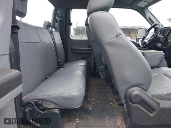 2016 Ford F-250 XLT z VIN 1FT7X2A64GED49054, wystawiony jako IAAI lot #41916424 z przebiegiem 149 687 mil mil oraz . Historia ofert i sprzedaży dostępna na DreamBid. Obrazek 8.