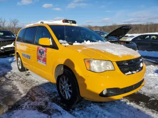 2011 Dodge Grand Caravan R/T with VIN 2D4RN7DG9BR696121, listed as a Copart auction lot 88876165 with 231,021 mi miles and Salvage Title. Bid and sale history available at DreamBid. Image 4.