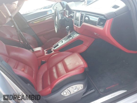 2015 Porsche Macan Turbo z VIN WP1AF2A5XFLB95717, wystawiony jako IAAI lot #41354991 z przebiegiem 122 663 mil mil oraz . Historia ofert i sprzedaży dostępna na DreamBid. Obrazek 5.