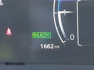 2024 Toyota Land Cruiser z VIN JTEABFAJ7RK015987, wystawiony jako IAAI lot #41168318 z przebiegiem 1662 mil mil oraz . Historia ofert i sprzedaży dostępna na DreamBid. Obrazek 16.