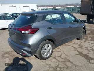 2023 Nissan Kicks S with VIN 3N1CP5BV3PL533670, listed as a IAAI auction lot 41652382 with 61,277 mi miles. Bid and sale history available at carsss.com. Image 4.