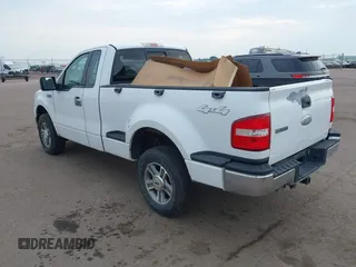 2006 Ford F-150 XLT z VIN 1FTRF04506KC92046, wystawiony jako IAAI lot #42433185 z przebiegiem 248 765 mil mil oraz . Historia ofert i sprzedaży dostępna na DreamBid. Obrazek 3.