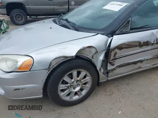 2006 Chrysler Sebring GTC z VIN 1C3EL75R46N256879, wystawiony jako IAAI lot #42071980 z przebiegiem 54 164 mil mil oraz . Historia ofert i sprzedaży dostępna na DreamBid. Obrazek 6.