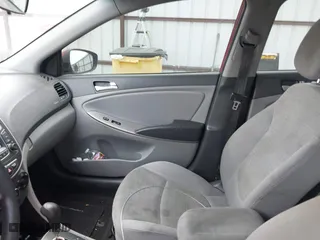 2017 Hyundai Accent SE with VIN KMHCT4AE5HU349418, listed as a IAAI auction lot 41819609 with 112,500 mi miles. Bid and sale history available at carsss.com. Image 5.