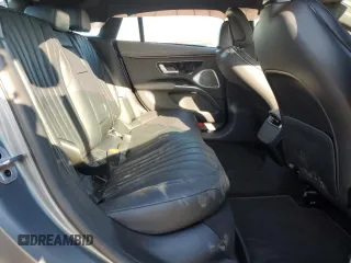 2022 Mercedes-Benz EQS 450+ z VIN W1KCG2DB0NA008557, wystawiony jako Copart lot #42985905 z przebiegiem 21 537 mil mil oraz Szkoda całkowita • Salvage title. Historia ofert i sprzedaży dostępna na DreamBid. Obrazek 10.