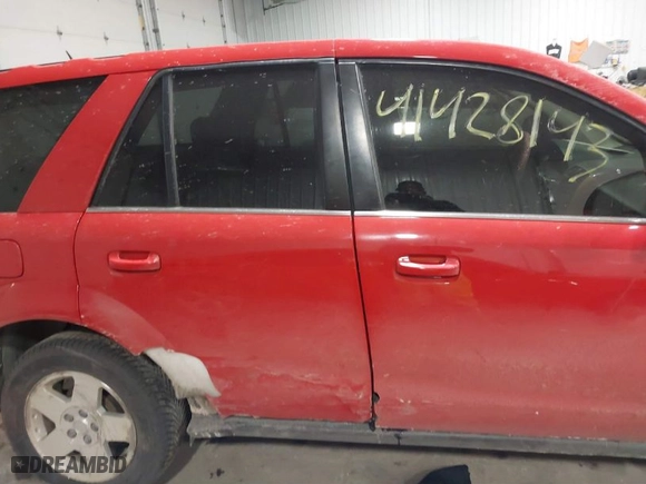 2006 Saturn VUE with VIN 5GZCZ63426S883860, listed as a IAAI auction lot 41428143 with 159,379 mi miles. Bid and sale history available at carsss.com. Image 13.
