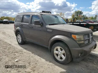 2011 Dodge Nitro SXT z VIN 1D4PT5GK0BW564938, wystawiony jako Copart lot #76313854 z przebiegiem Nie podano mil oraz Czysty tytuł • Clean title. Historia ofert i sprzedaży dostępna na DreamBid. Obrazek 4.