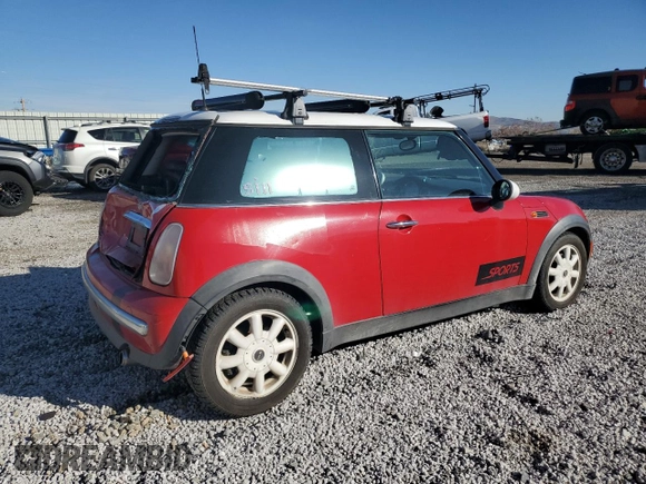 2004 MINI Hardtop with VIN WMWRC33434TC53820, listed as a Copart auction lot 85389994 with 164,452 mi miles and Salvage Title. Bid and sale history available at DreamBid. Image 3.