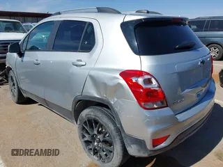 2022 Chevrolet Trax LT with VIN KL7CJPSM0NB561407, listed as a IAAI auction lot 41542090 with 22,992 mi miles. Bid and sale history available at carsss.com. Image 3.