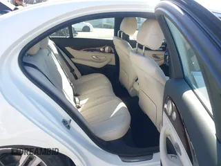 2022 Mercedes-Benz E-Class E 350 with VIN W1KZF8DB2NB080239, listed as a IAAI auction lot 41637690 with 21,587 mi miles. Bid and sale history available at carsss.com. Image 8.