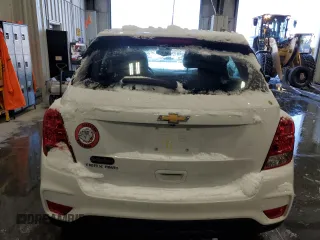 2020 Chevrolet Trax LS with VIN KL7CJNSB9LB067238, listed as a Copart auction lot 41627105 with 38,831 mi miles and Salvage Title. Bid and sale history available at carsss.com. Image 6.