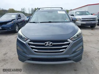 2017 Hyundai Tucson Sport with VIN KM8J3CA21HU407189, listed as a IAAI auction lot 42090562 with 113,618 mi miles. Bid and sale history available at carsss.com. Image 12.