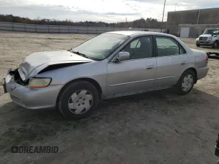 2002 Honda Accord LX z VIN 1HGCG16422A015414, wystawiony jako Copart lot #78952244 z przebiegiem 230 393 mil mil oraz Szkoda całkowita • Salvage title. Historia ofert i sprzedaży dostępna na DreamBid. Obrazek 1.