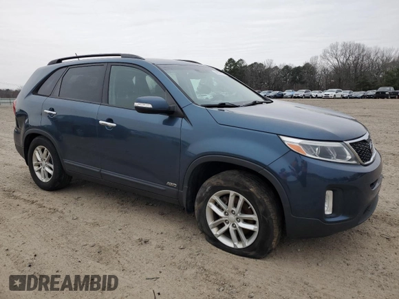 2014 Kia Sorento LX with VIN 5XYKTDA74EG541377, listed as a Copart auction lot 44907815 with 128,335 mi miles and Clean Title. Bid and sale history available at carsss.com. Image 4.