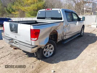 2004 Nissan Titan LE z VIN 1N6AA07B44N573319, wystawiony jako IAAI lot #42004100 z przebiegiem 196 357 mil mil oraz . Historia ofert i sprzedaży dostępna na DreamBid. Obrazek 4.