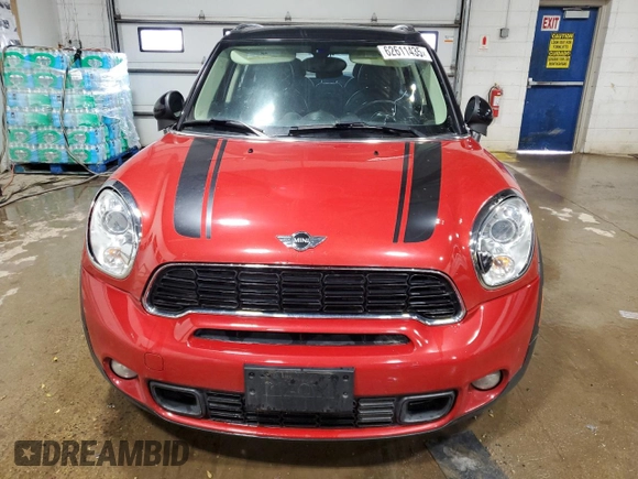 2013 MINI Countryman S with VIN WMWZC3C53DWP24952, listed as a Copart auction lot 62611435 with 123,272 mi miles and Clean title. Bid and sale history available at DreamBid. Image 5.