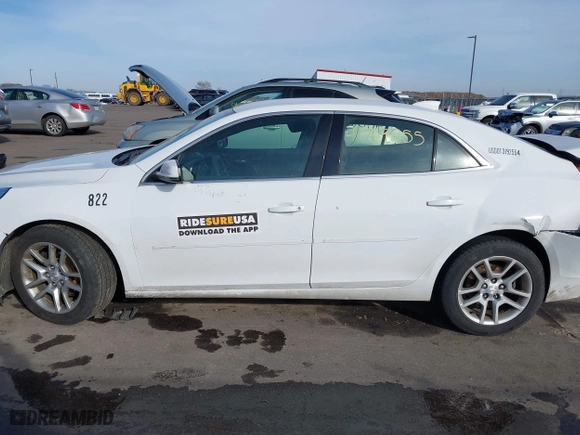 2015 Chevrolet Malibu LT with VIN 1G11C5SL6FF118925, listed as a IAAI auction lot 41769255 with 236,705 mi miles. Bid and sale history available at carsss.com. Image 14.