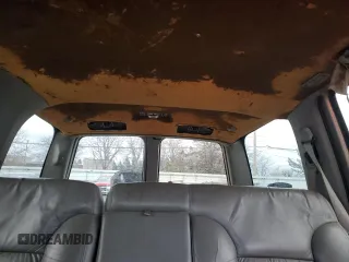 1998 GMC Yukon with VIN 1GKEK13R0WJ728697, listed as a Copart auction lot 45138855 with 283,616 mi miles and Salvage Title. Bid and sale history available at carsss.com. Image 10.