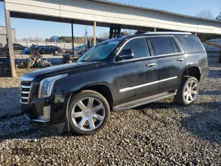 2018 Cadillac Escalade Luxury z VIN 1GYS4BKJ5JR383407, wystawiony jako Copart lot #46057505 z przebiegiem 97 057 mil mil oraz Szkoda całkowita • Salvage title. Historia ofert i sprzedaży dostępna na DreamBid. Obrazek 1.
