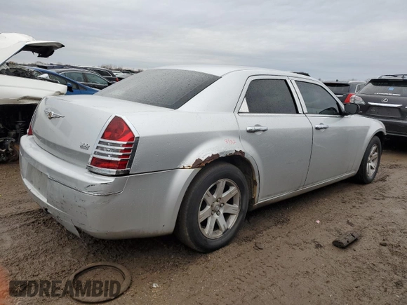 2007 Chrysler 300 Touring with VIN 2C3KA53G67H859650, listed as a Copart auction lot 47525825 with 196,318 mi miles and Salvage Title. Bid and sale history available at carsss.com. Image 3.