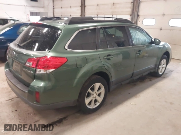 2013 Subaru Outback 2.5i Limited with VIN 4S4BRCKC1D3239404, listed as a IAAI auction lot 42126319 with 172,983 mi miles. Bid and sale history available at carsss.com. Image 4.