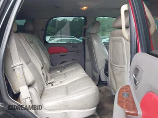2007 Chevrolet Tahoe LTZ z VIN 1GNFK13057R118614, wystawiony jako IAAI lot #42463969 z przebiegiem 204 280 mil mil oraz . Historia ofert i sprzedaży dostępna na DreamBid. Obrazek 8.