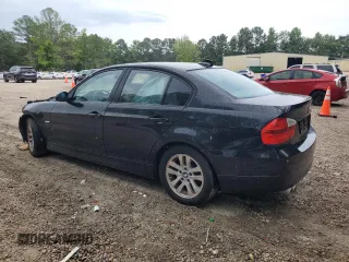 2007 BMW 3 Series 328xi with VIN WBAVC93547KX52045, listed as a Copart auction lot 60922775 with 136,686 mi miles and Clean title. Bid and sale history available at DreamBid. Image 2.