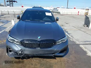 2020 BMW 3 Series M340i z VIN WBA5U7C04LFH22006, wystawiony jako IAAI lot #41959937 z przebiegiem 32 113 mil mil oraz . Historia ofert i sprzedaży dostępna na DreamBid. Obrazek 12.