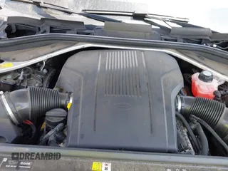 2024 Land Rover Range Rover SE z VIN SALKP9E96RA092327, wystawiony jako IAAI lot #42060310 z przebiegiem 41 594 mil mil oraz . Historia ofert i sprzedaży dostępna na DreamBid. Obrazek 10.