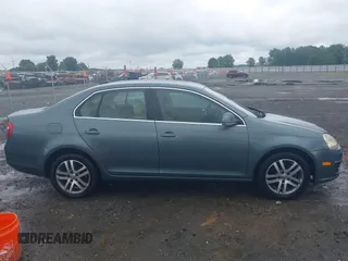 2006 Volkswagen Jetta 1.9L TDI with VIN 3VWST71K46M634410, listed as a IAAI auction lot 42333489 with 314,131 mi miles and . Bid and sale history available at DreamBid. Image 13.