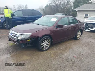 2011 Ford Fusion SEL with VIN 3FAHP0JA1BR256209, listed as a IAAI auction lot 41962125 with 205,737 mi miles. Bid and sale history available at carsss.com. Image 20.