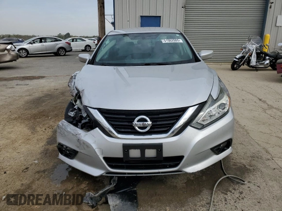 2017 Nissan Altima SV with VIN 1N4AL3AP2HC211791, listed as a Copart auction lot 51062005 with 122,216 mi miles and Salvage title. Bid and sale history available at DreamBid. Image 5.
