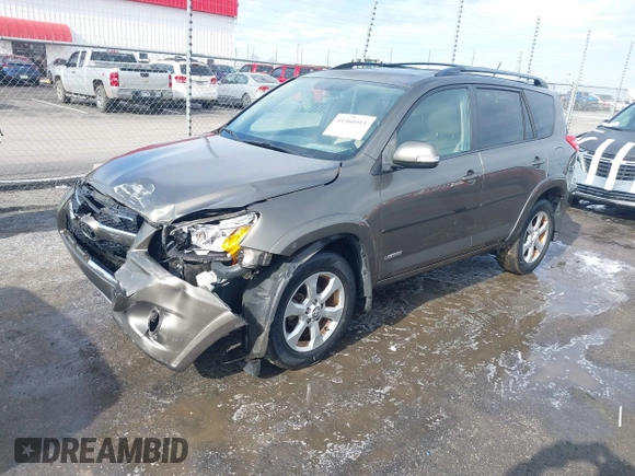 2009 Toyota RAV4 z VIN 2T3ZF31VX9W007161, wystawiony jako IAAI lot #41360511 z przebiegiem 79 216 mil mil oraz . Historia ofert i sprzedaży dostępna na DreamBid. Obrazek 2.