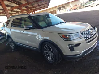 2018 Ford Explorer Platinum with VIN 1FM5K8HTXJGA36148, listed as a IAAI auction lot 41633231 with 82,383 mi miles and . Bid and sale history available at carsss.com. Image 1.